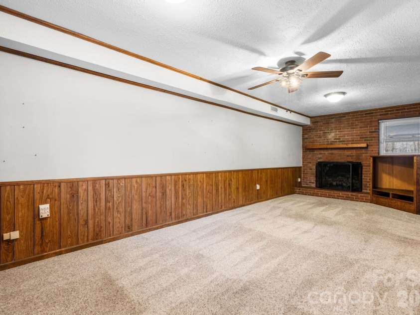 142 Pearson Drive, Morganton, NC 28655.  MLS# CAR4350463, YatesRealty ID 15380. 
