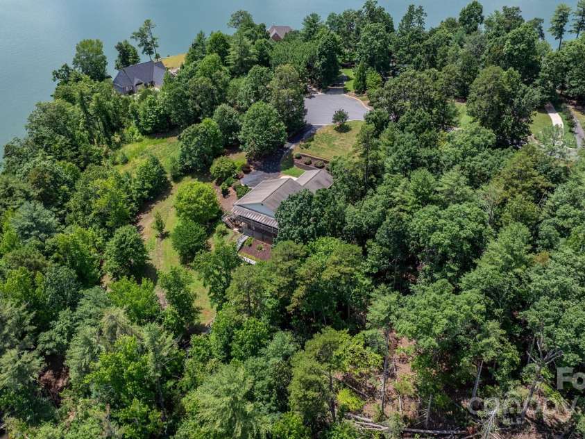 2066 Waterford Way, Morganton, NC 28655.  MLS# CAR4280791, YatesRealty ID 15380. 