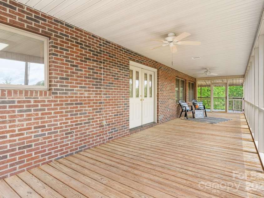 2066 Waterford Way, Morganton, NC 28655.  MLS# CAR4280791, YatesRealty ID 15380. 