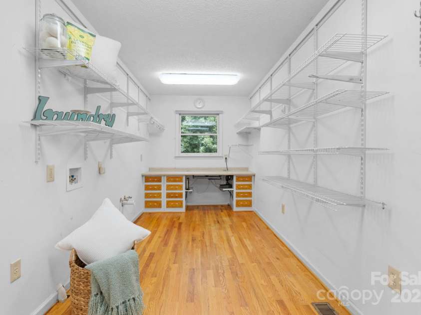 2066 Waterford Way, Morganton, NC 28655.  MLS# CAR4280791, YatesRealty ID 15380. 