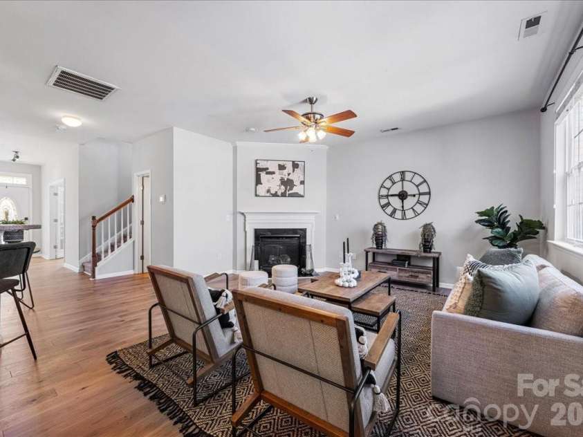13915 Holly Stream Drive, Huntersville, NC 28078.  MLS# CAR4358247, YatesRealty ID 15381. 