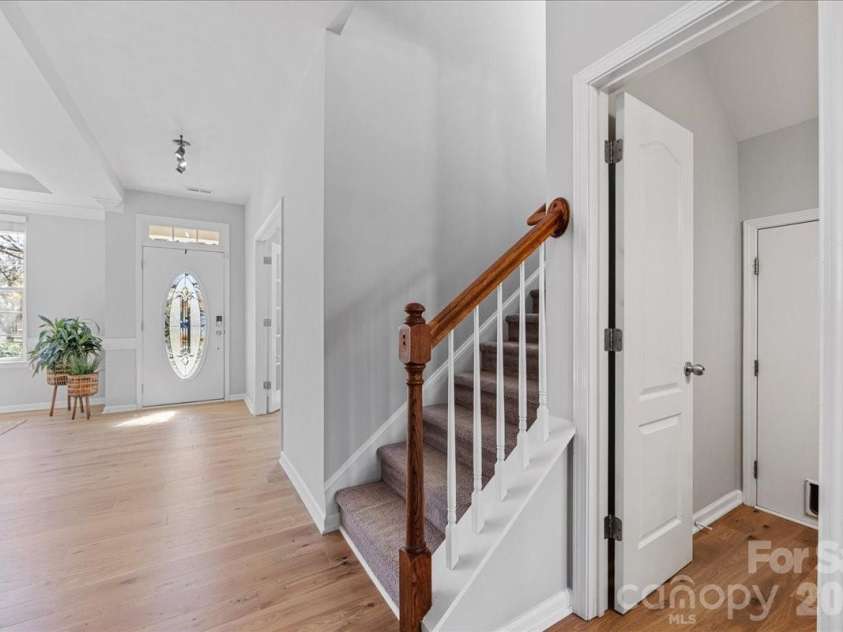 13915 Holly Stream Drive, Huntersville, NC 28078.  MLS# CAR4358247, YatesRealty ID 15381. 