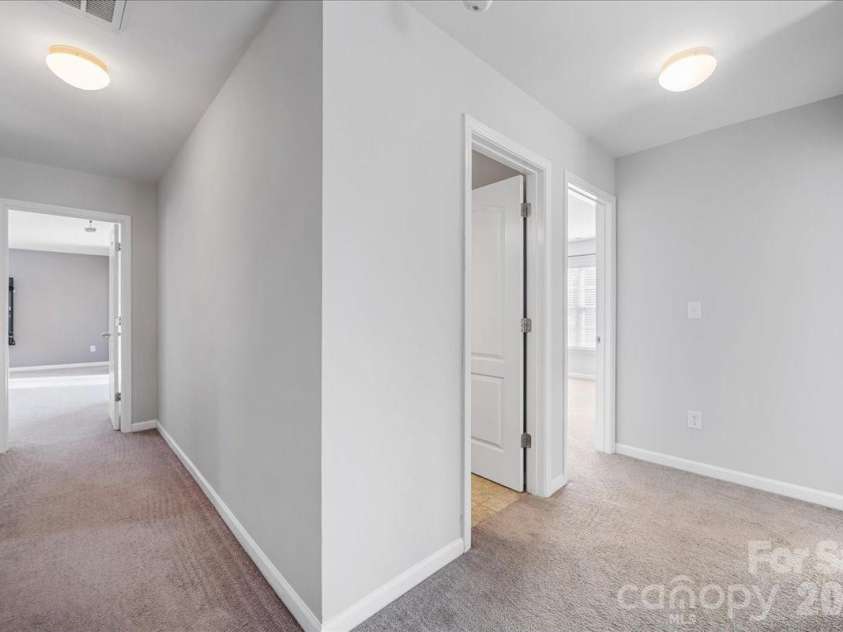 13915 Holly Stream Drive, Huntersville, NC 28078.  MLS# CAR4358247, YatesRealty ID 15381. 