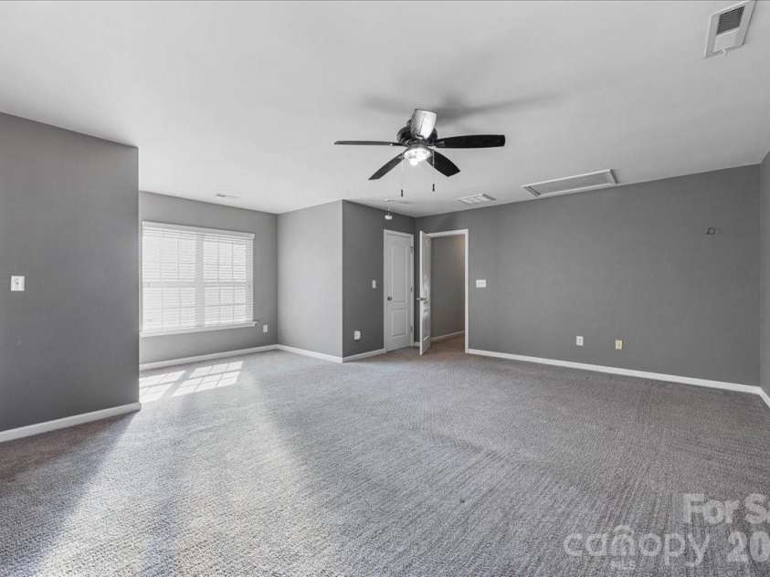 13915 Holly Stream Drive, Huntersville, NC 28078.  MLS# CAR4358247, YatesRealty ID 15381. 
