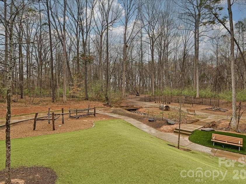 13915 Holly Stream Drive, Huntersville, NC 28078.  MLS# CAR4358247, YatesRealty ID 15381. 