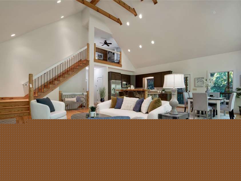 224 Corsica Lane, Saluda, NC 28773.  MLS# CAR4294125, YatesRealty ID 15383. Enjoy one-level living with primary suite on main and additional space both upstairs and down.