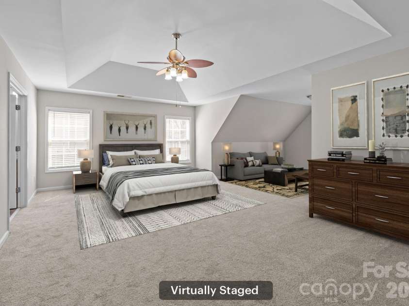 6226 Hermsley Road, Charlotte, NC 28278.  MLS# CAR4347023, YatesRealty ID 15383. 