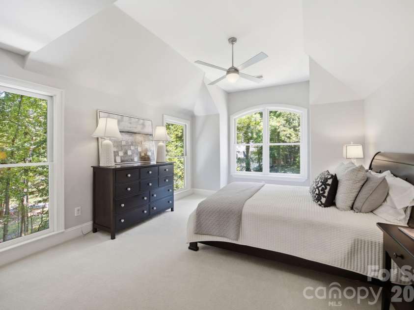 20011 Chapel Point Lane, Cornelius, NC 28031.  MLS# CAR4400824, YatesRealty ID 15384. 