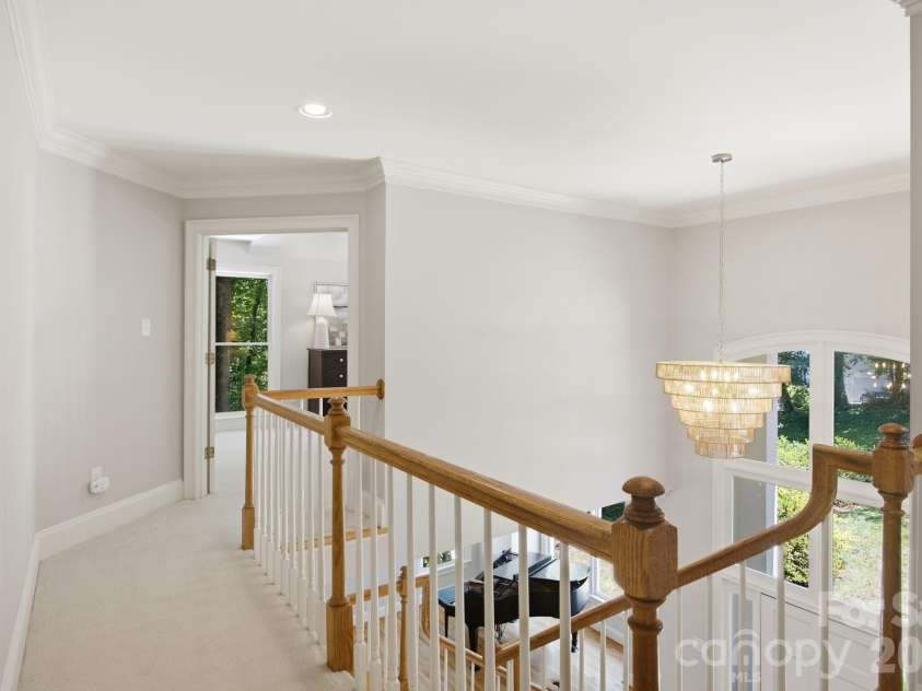 20011 Chapel Point Lane, Cornelius, NC 28031.  MLS# CAR4400824, YatesRealty ID 15384. 
