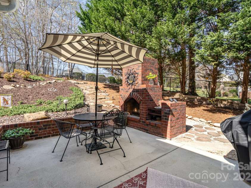 5400 Old Town Lane, Gastonia, NC 28056.  MLS# CAR4239615, YatesRealty ID 15384. Patio