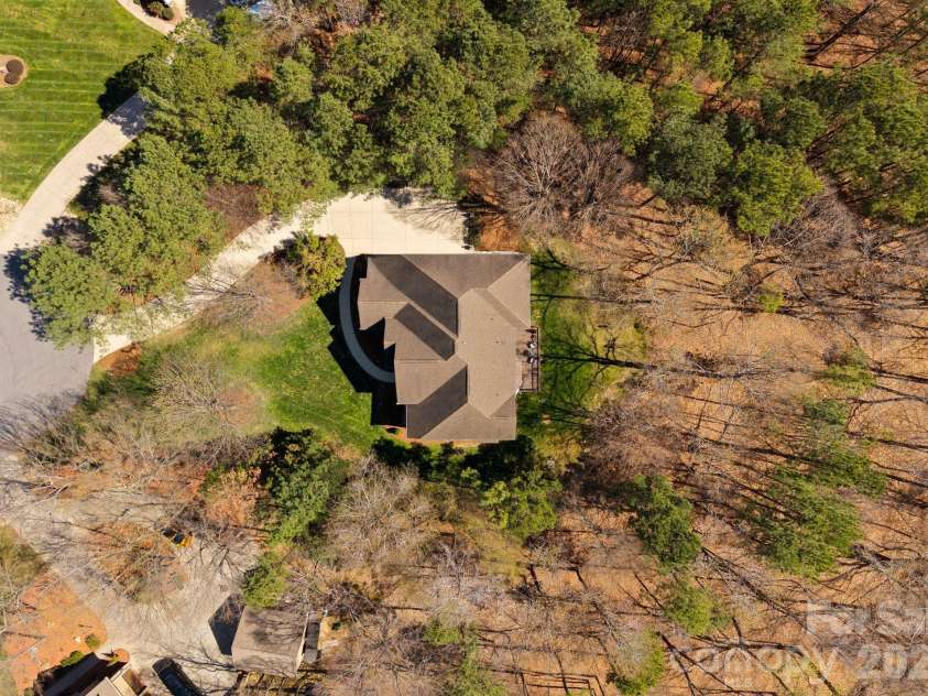 4068 Flagstone Drive, Lancaster, SC 29720.  MLS# CAR4347552, YatesRealty ID 15387. 