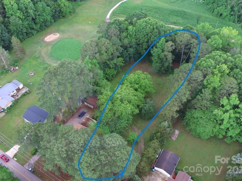 709 Sunset Drive, Salisbury, NC 28147.  MLS# CAR4258439, YatesRealty ID 15387. 