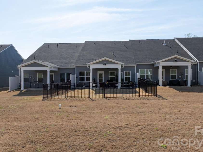 910 Prince Garrett Way, Denver, NC 28037.  MLS# CAR4362481, YatesRealty ID 15388. 