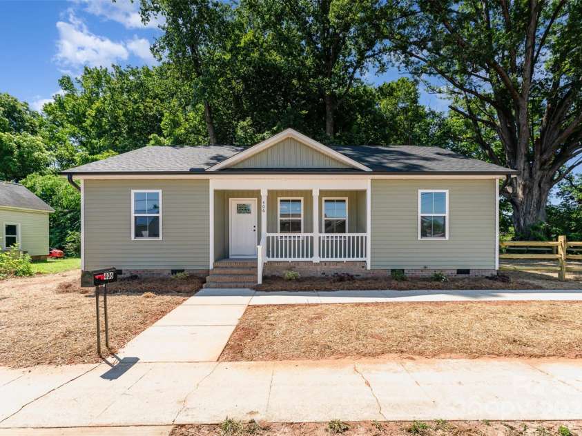 406 Bostian Street, China Grove, NC 28023.  MLS# CAR4262842, YatesRealty ID 15389. 