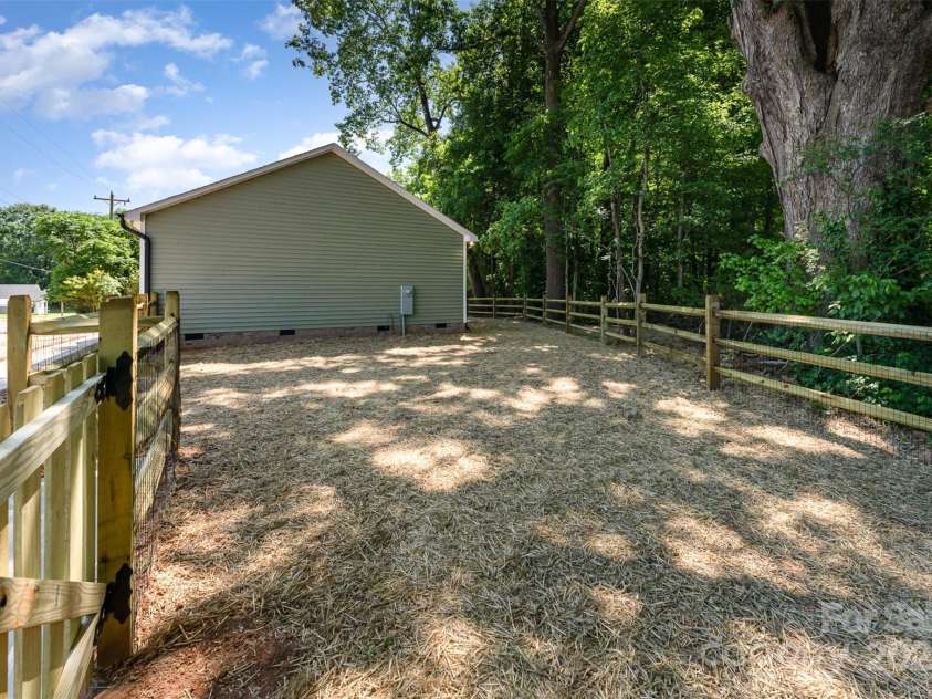 406 Bostian Street, China Grove, NC 28023.  MLS# CAR4262842, YatesRealty ID 15389. 