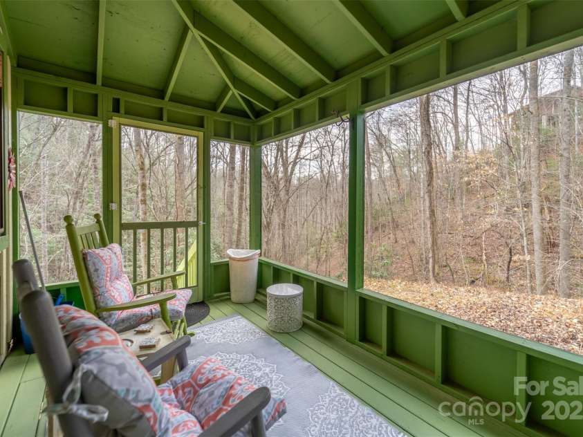 180 Valley Lane, Bryson City, NC 28713.  MLS# CAR4203621, YatesRealty ID 1539. 