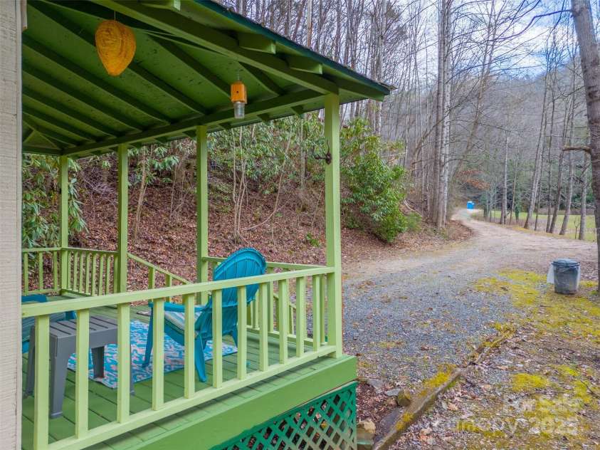 180 Valley Lane, Bryson City, NC 28713.  MLS# CAR4203621, YatesRealty ID 1539. 