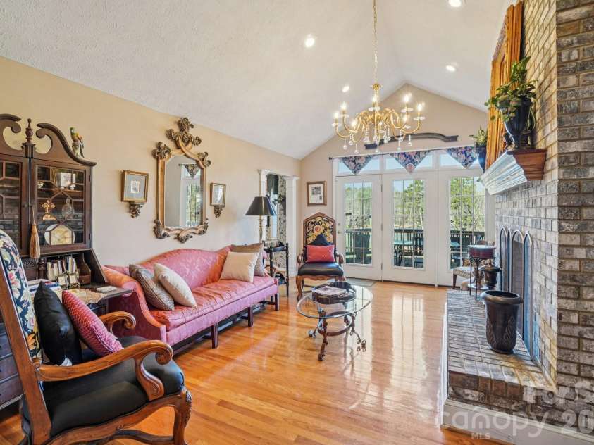 4634 Harbor View Terrace, Morganton, NC 28655.  MLS# CAR4407190, YatesRealty ID 1539. 