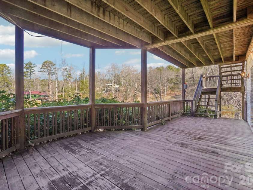 4634 Harbor View Terrace, Morganton, NC 28655.  MLS# CAR4407190, YatesRealty ID 1539. 