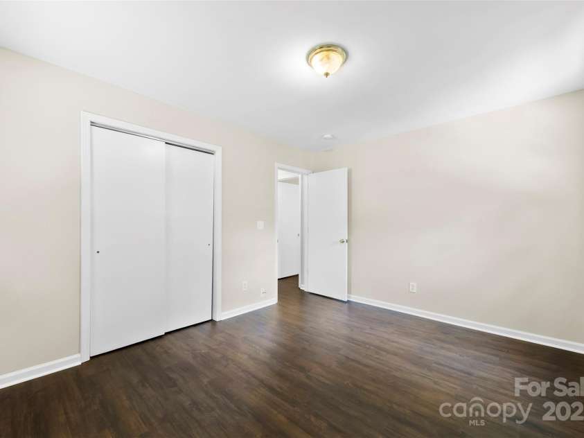 806 Boyce Street, Kings Mountain, NC 28086.  MLS# CAR4284469, YatesRealty ID 1539. 