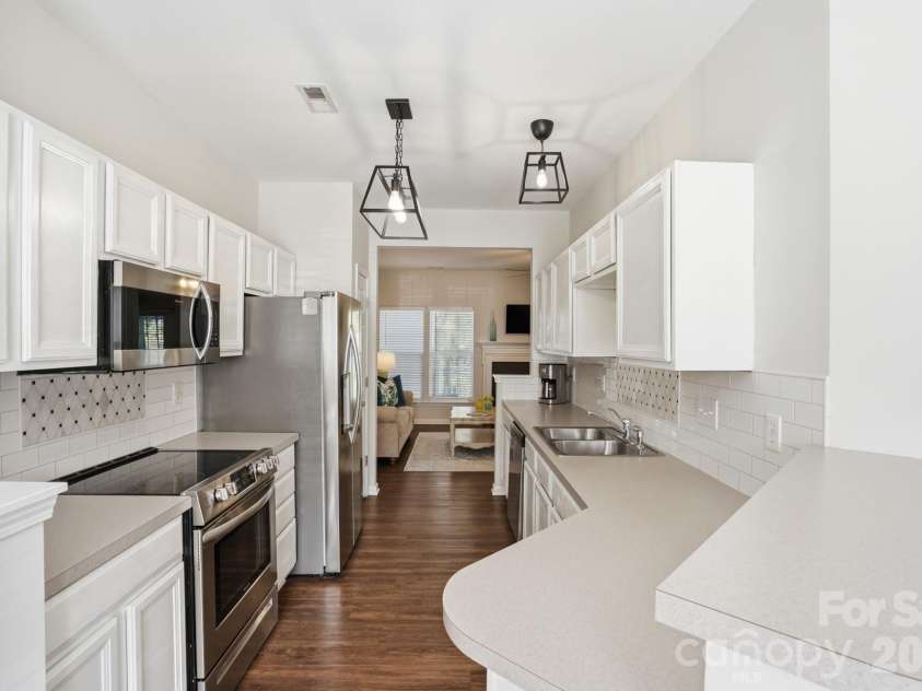 2005 Cramerton Village Drive, Cramerton, NC 28032.  MLS# CAR4364930, YatesRealty ID 15390. 