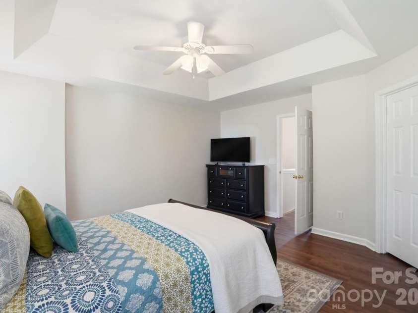 2005 Cramerton Village Drive, Cramerton, NC 28032.  MLS# CAR4364930, YatesRealty ID 15390. 