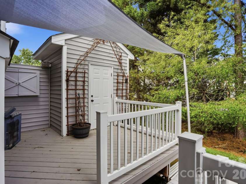 2005 Cramerton Village Drive, Cramerton, NC 28032.  MLS# CAR4364930, YatesRealty ID 15390. 