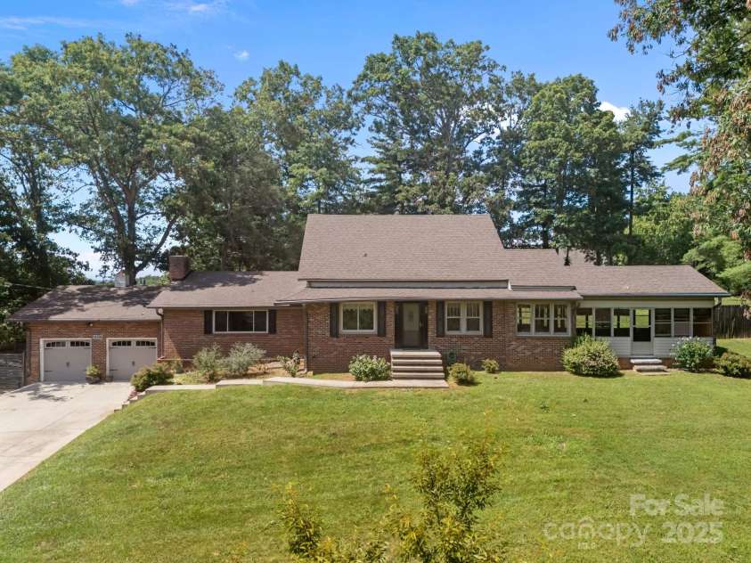 213 Monticello Road, Weaverville, NC 28787.  MLS# CAR4228856, YatesRealty ID 15391. 