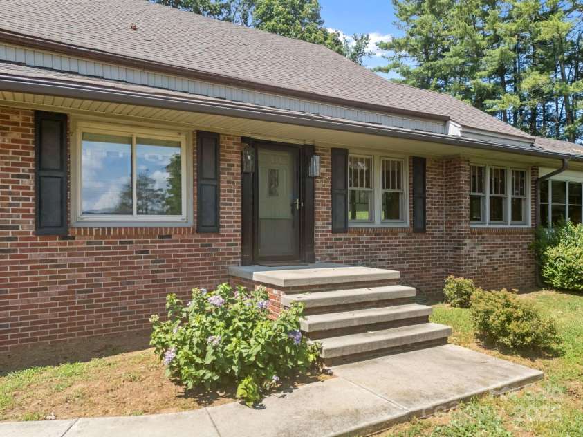 213 Monticello Road, Weaverville, NC 28787.  MLS# CAR4228856, YatesRealty ID 15391. 
