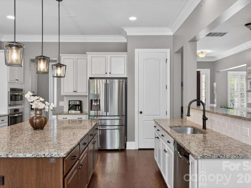 2800 Bevis Lane, Waxhaw, NC 28173.  MLS# CAR4366294, YatesRealty ID 15391. 