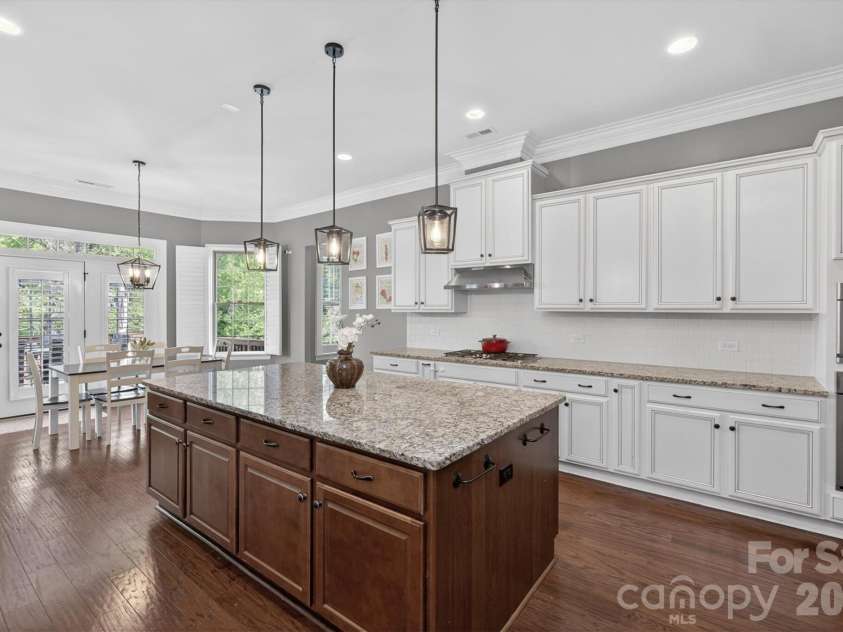 2800 Bevis Lane, Waxhaw, NC 28173.  MLS# CAR4366294, YatesRealty ID 15391. 