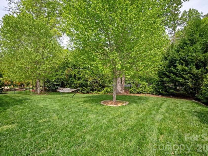 2800 Bevis Lane, Waxhaw, NC 28173.  MLS# CAR4366294, YatesRealty ID 15391. 