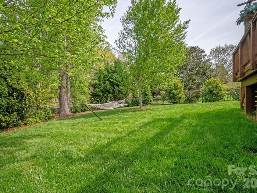 2800 Bevis Lane, Waxhaw, NC 28173.  MLS# CAR4366294, YatesRealty ID 15391. 