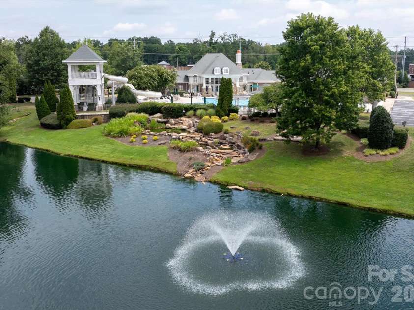 2800 Bevis Lane, Waxhaw, NC 28173.  MLS# CAR4366294, YatesRealty ID 15391. 