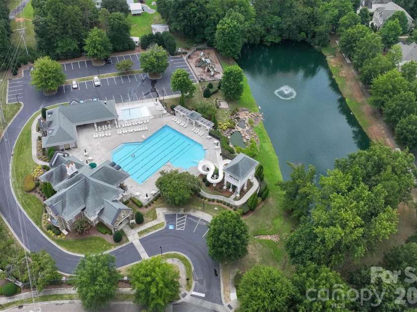 2800 Bevis Lane, Waxhaw, NC 28173.  MLS# CAR4366294, YatesRealty ID 15391. Gorgeous community