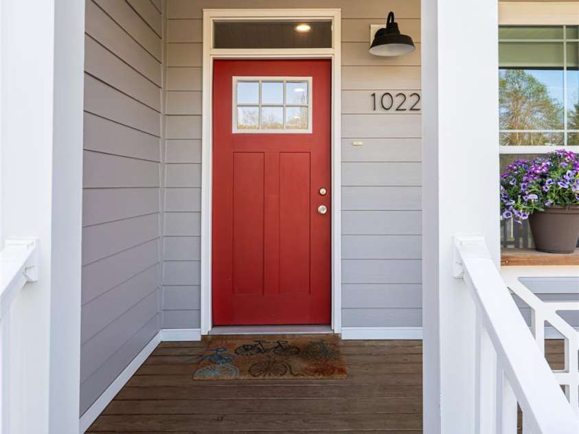 1022 Padgett Place, Black Mountain, NC 28711.  MLS# CAR4356675, YatesRealty ID 15392. 