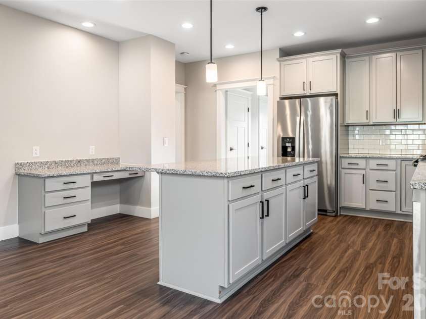 1022 Padgett Place, Black Mountain, NC 28711.  MLS# CAR4356675, YatesRealty ID 15392. 