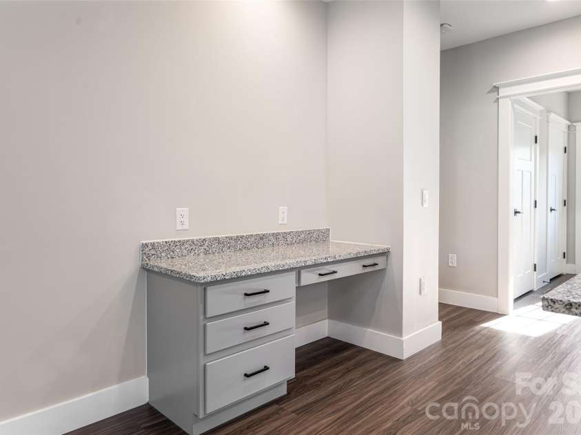 1022 Padgett Place, Black Mountain, NC 28711.  MLS# CAR4356675, YatesRealty ID 15392. 