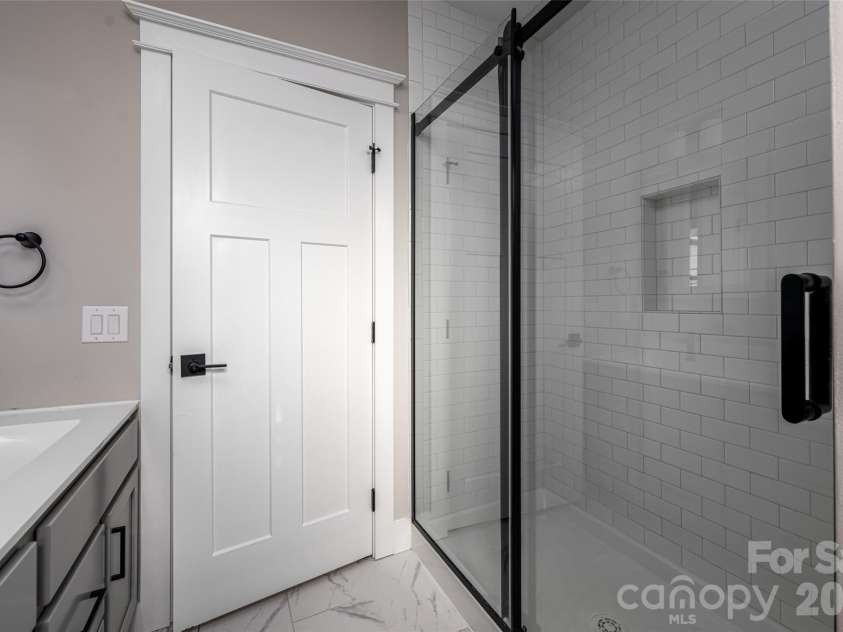 1022 Padgett Place, Black Mountain, NC 28711.  MLS# CAR4356675, YatesRealty ID 15392. 