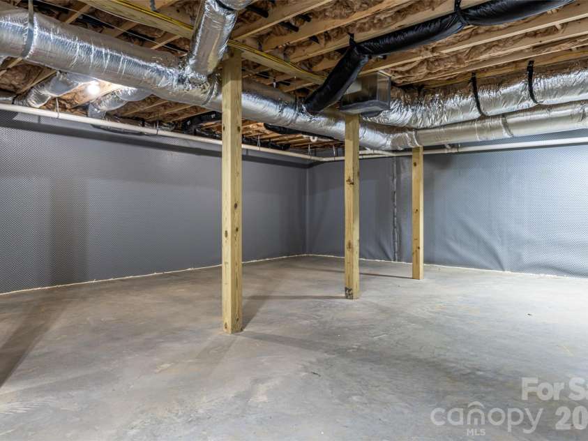 1022 Padgett Place, Black Mountain, NC 28711.  MLS# CAR4356675, YatesRealty ID 15392. 