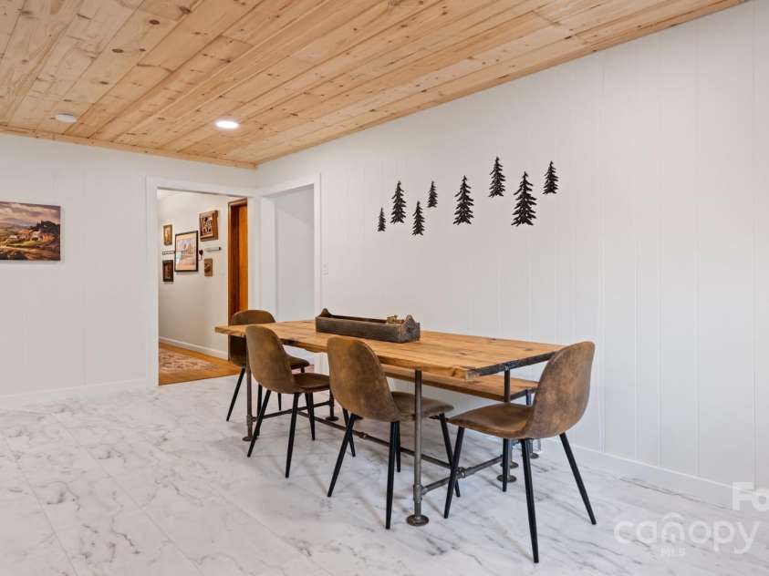 114 JP Huggins Drive, Hendersonville, NC 28791.  MLS# CAR4252464, YatesRealty ID 15394. 