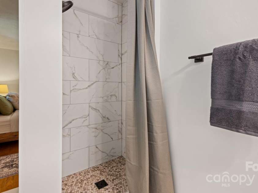 114 JP Huggins Drive, Hendersonville, NC 28791.  MLS# CAR4252464, YatesRealty ID 15394. 