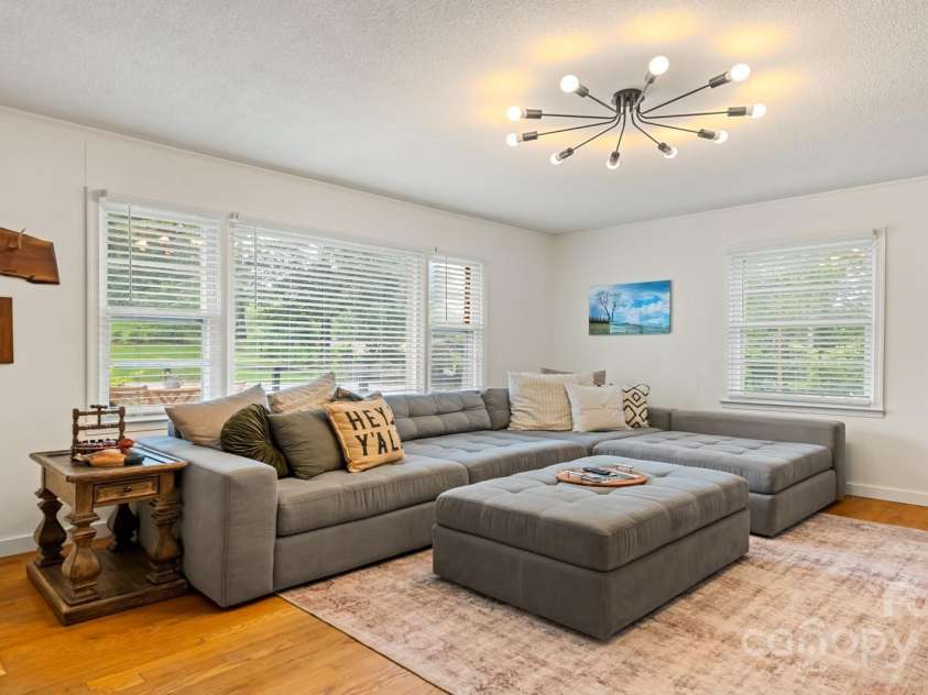 114 JP Huggins Drive, Hendersonville, NC 28791.  MLS# CAR4252464, YatesRealty ID 15394. 