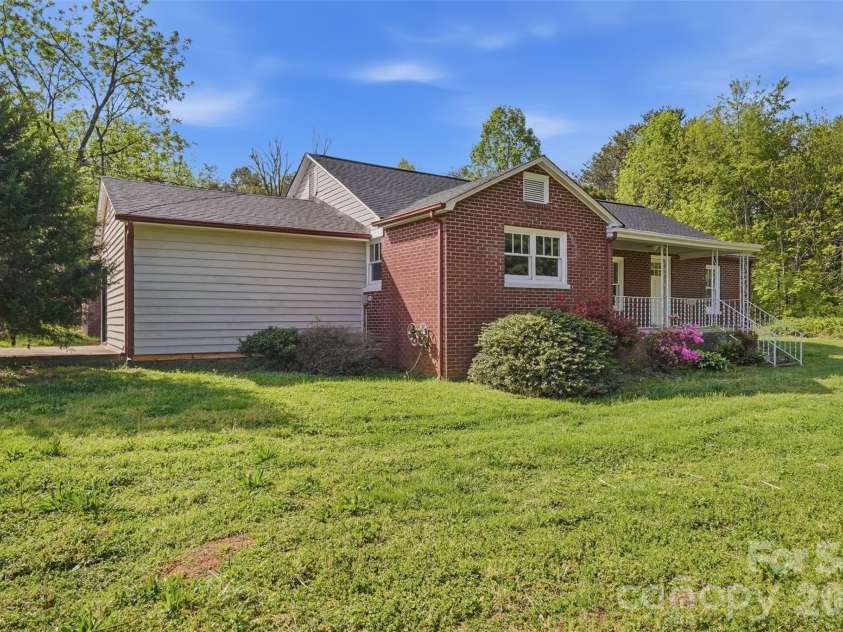 2231 Claremont Road, Newton, NC 28658.  MLS# CAR4367733, YatesRealty ID 15394. 