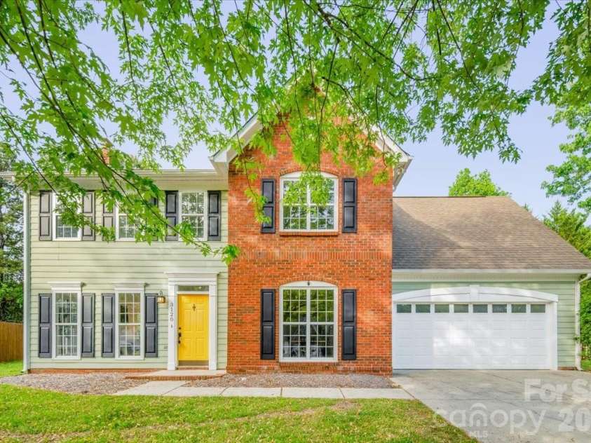 3120 Terra Glen Court, Matthews, NC 28105.  MLS# CAR4370490, YatesRealty ID 15395. 