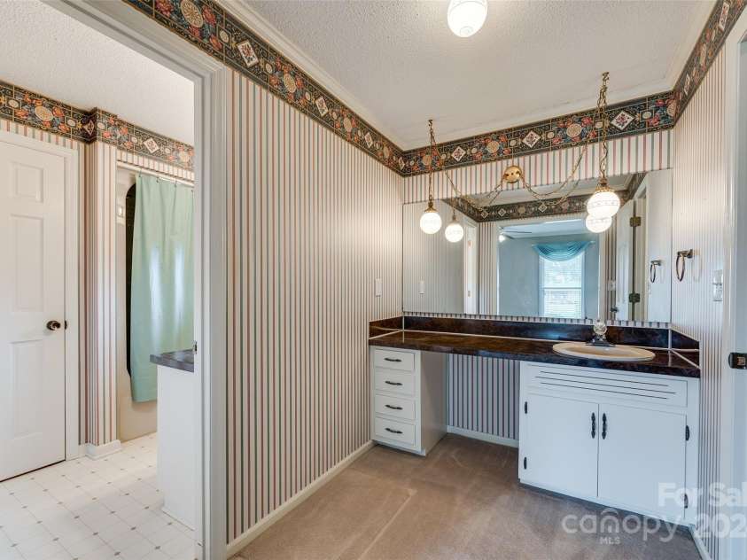 3811 Sherer Road, Sharon, SC 29742.  MLS# CAR4115872, YatesRealty ID 15396. 