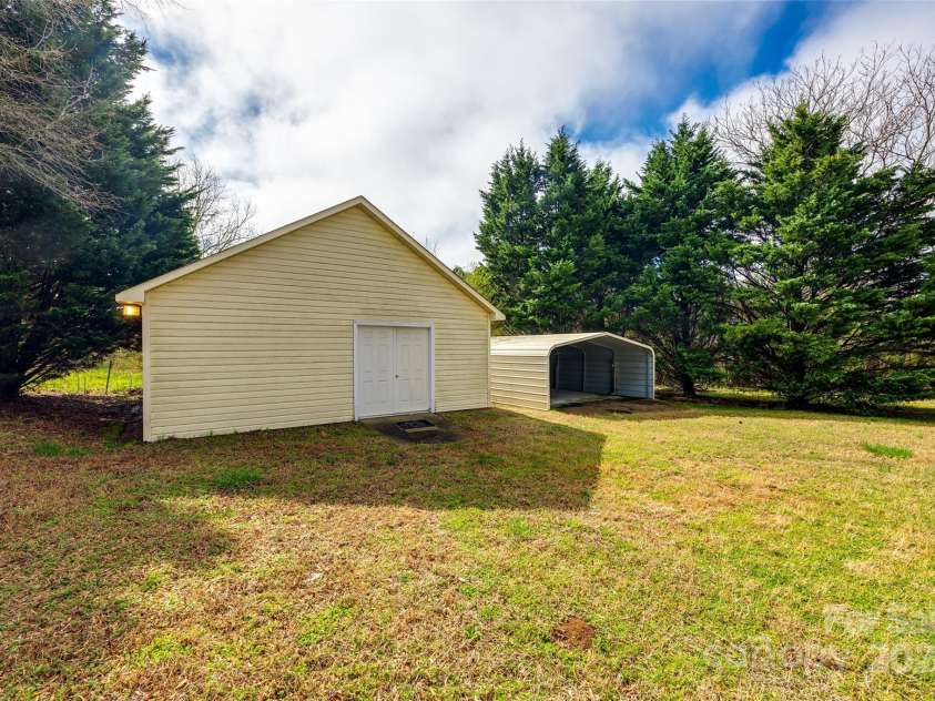 3811 Sherer Road, Sharon, SC 29742.  MLS# CAR4115872, YatesRealty ID 15396. 