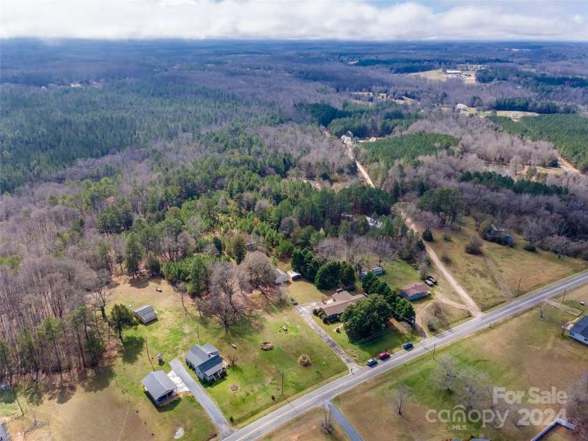 3811 Sherer Road, Sharon, SC 29742.  MLS# CAR4115872, YatesRealty ID 15396. 