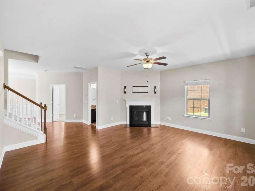 2548 Flintshire Lane, Gastonia, NC 28056.  MLS# CAR4372857, YatesRealty ID 15397. 