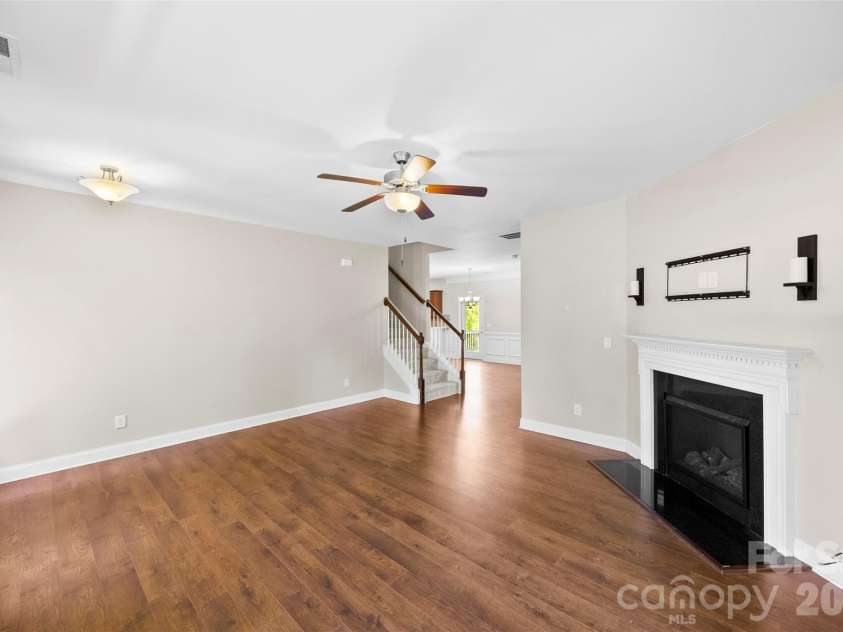 2548 Flintshire Lane, Gastonia, NC 28056.  MLS# CAR4372857, YatesRealty ID 15397. 